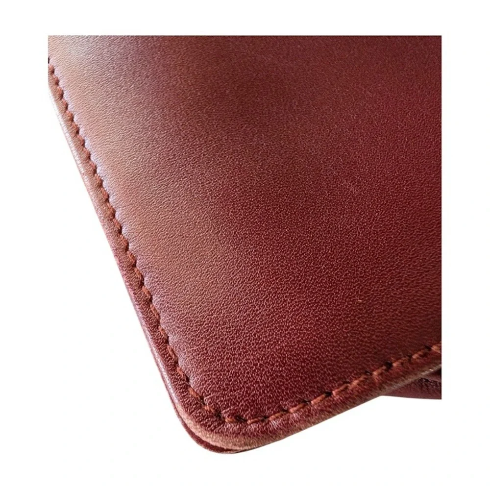 Vintage Cartier Les Must de Cartier Burgundy Leather‎ Clutch Bag Gold Corners